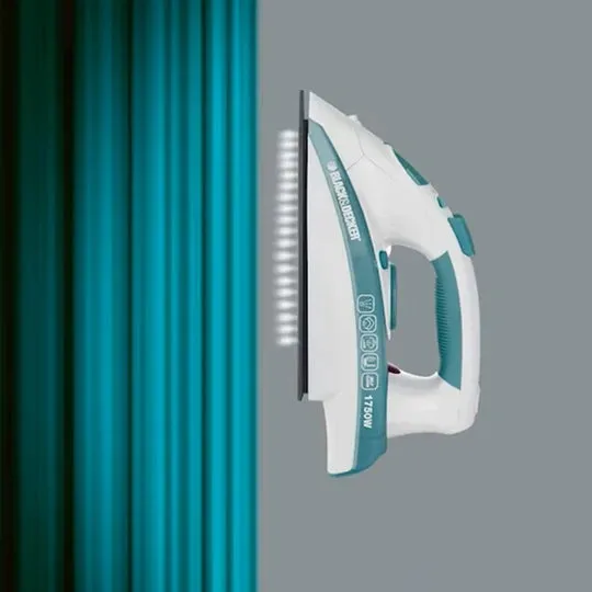 Black   Decker_1750W Steam IronWhite