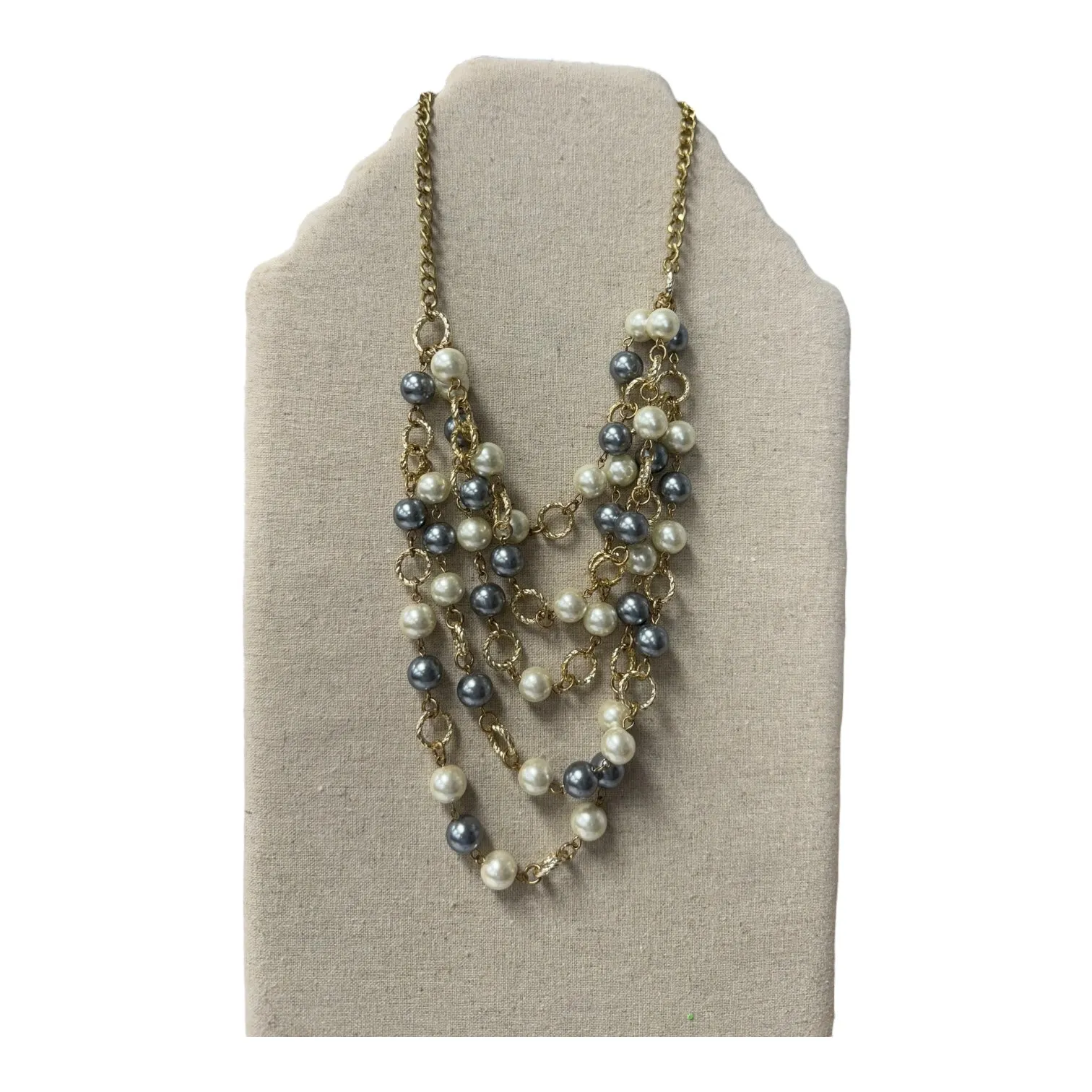 Necklace Layered  In Grey & White