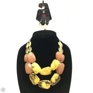 Necklace Set By Paparazzi, Size: 02 Piece Set