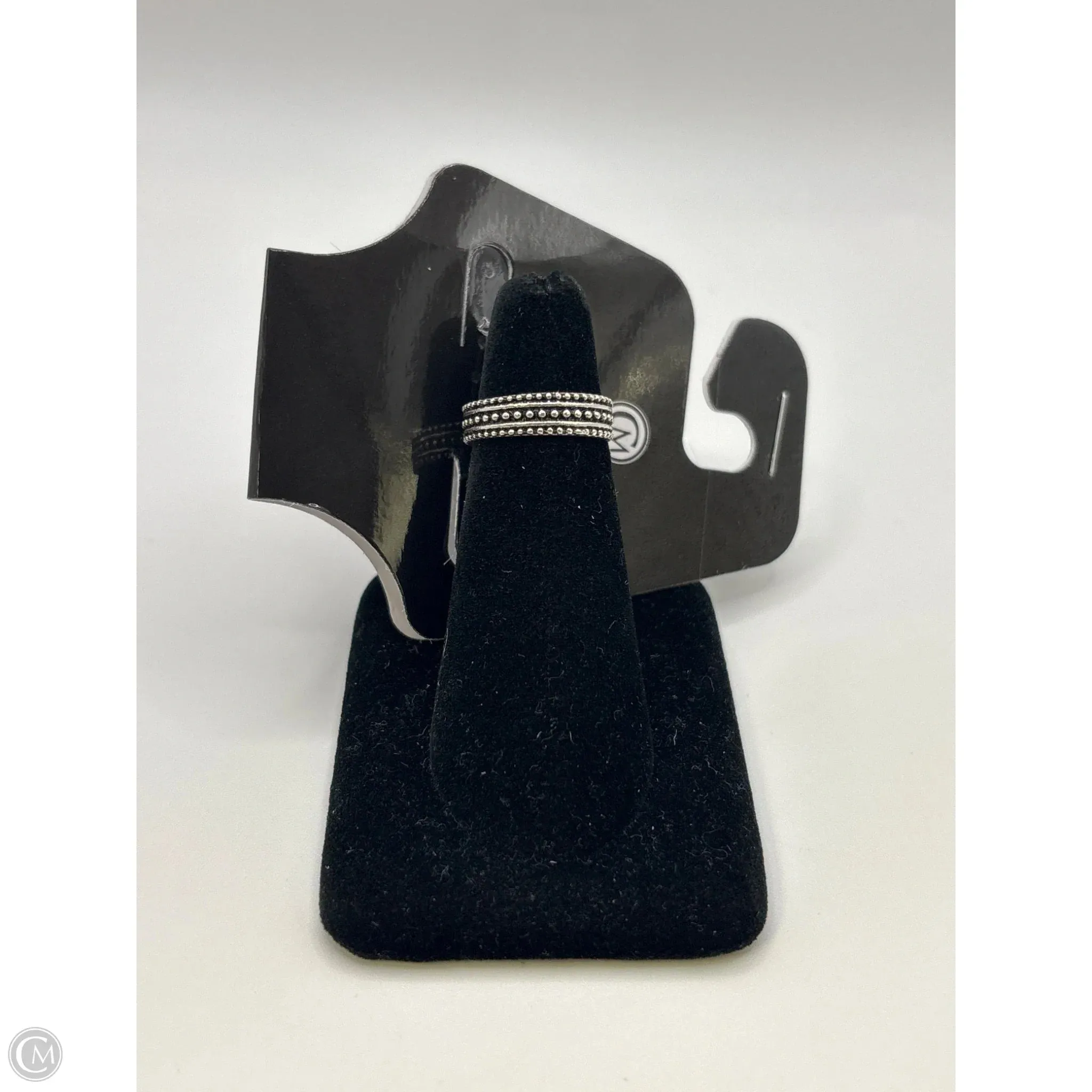 Ring Band By Clothes Mentor, Size: 5